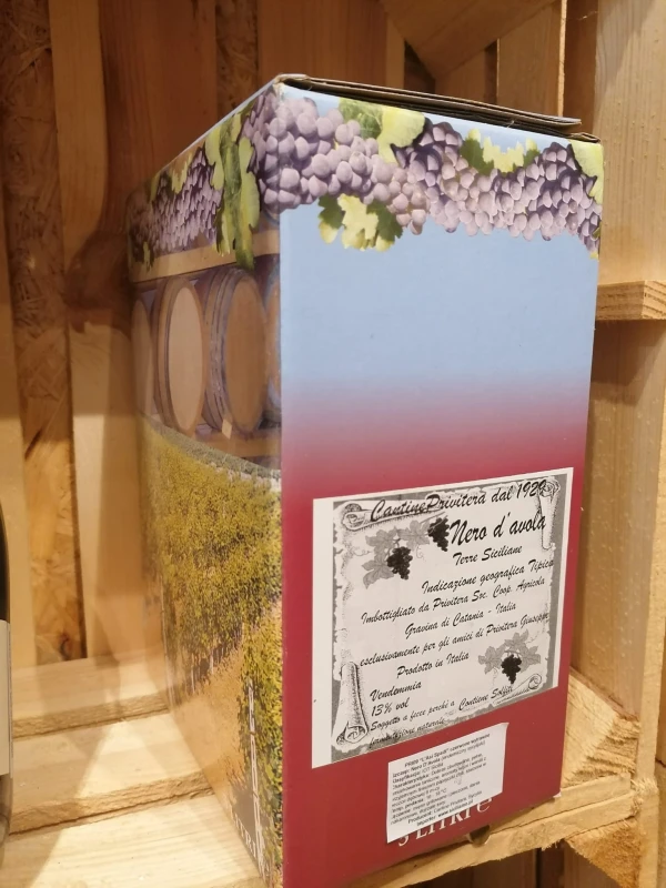 Wino czerwone wytrawne Rosso Nero d'Avola, 5 litrów Bag in Box - Cantine Privitera, Sycylia